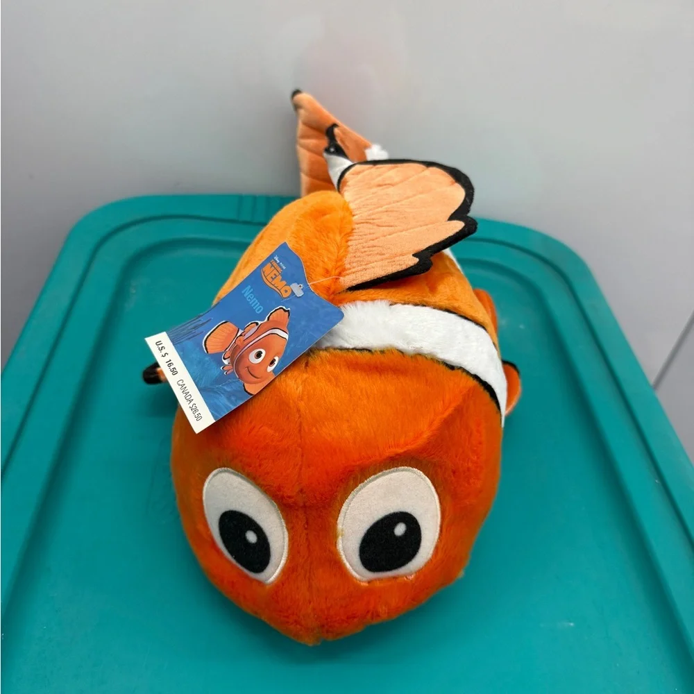 Disney Finding Nemo/Dory Plush Bundle (Nemo, Dory and Crush)